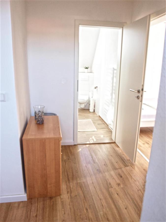 123 Zimmerfrei Schoneck Exterior foto